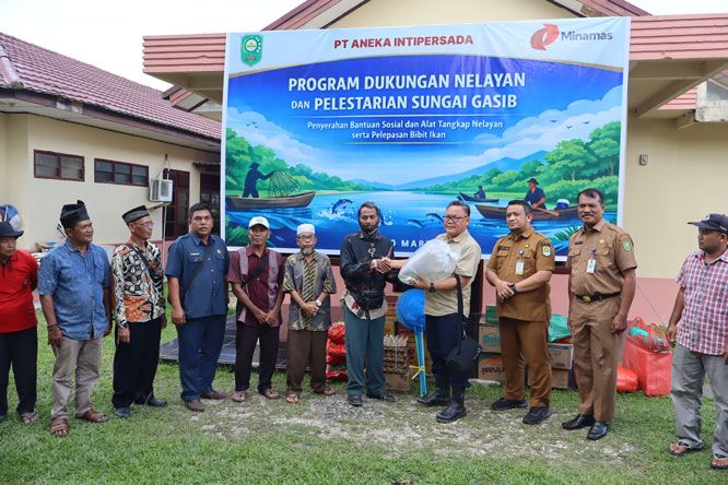 Momentum Ramadan, PT AIP Perkuat Silaturahmi Lewat Program Pelestarian Lingkungan dan Bantuan Nelayan